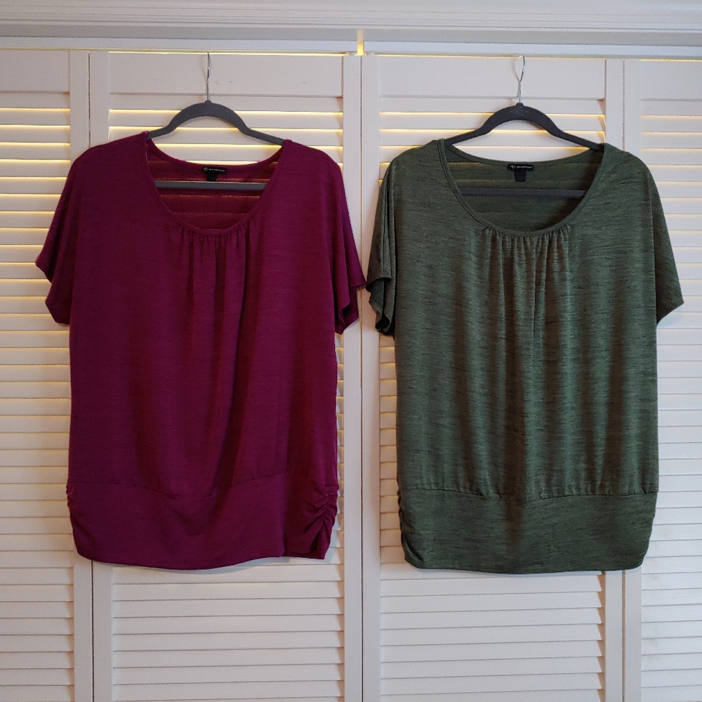Two New Directions Short Sleeve Blosuses